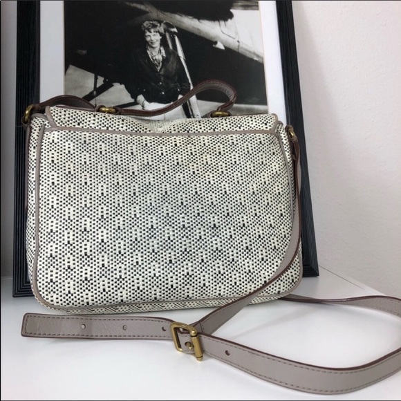 Fossil Leather Taupe/Cream Messenger Satchel Bag - Picture 3 of 6